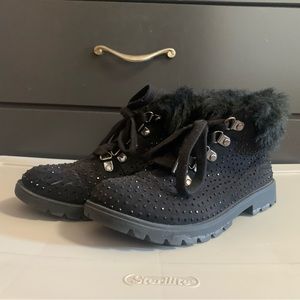 Black boots